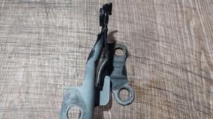 Петля капота L G7 TOYOTA Hilux 53420-0K100
