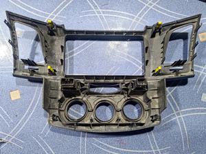 Рамка мультимедиа G7 TOYOTA Hilux 55412-0K150-B0