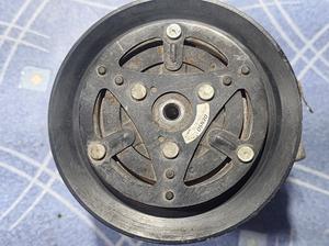 Компрессор кондиционера G7 TOYOTA Hilux 88320-0K080