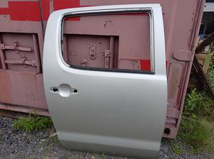 Дверь задняя R G7 TOYOTA Hilux 67003-0K010
