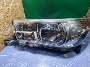 Фара передняя левая L G8 TOYOTA Hilux 81170-0K692