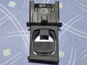 Подстаканник панели L G7 TOYOTA Hilux 55604-0K020-C0