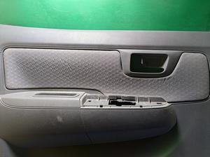 Обшивка двери задняя левая L G7 TOYOTA Hilux 67640-0K010-B7