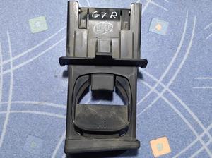 Подстаканник панели R G7 TOYOTA Hilux 55604-0K010-C0