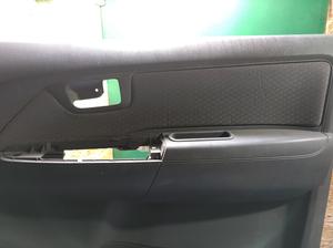 Обшивка двери передняя правая R G7 TOYOTA Hilux 67610-0K010-B3