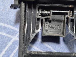 Подстаканник панели R G7 TOYOTA Hilux 55604-0K010-C0