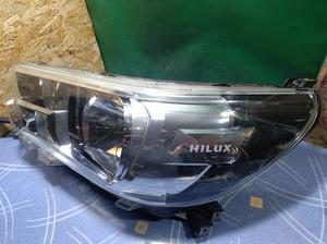 Фара передняя левая L G8 TOYOTA Hilux 81170-0K692