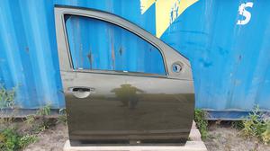 Дверь передняя правая R RENAULT Duster 801009234R