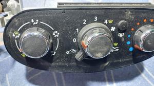 Блок управления климат-контролем RENAULT Duster 275104221R