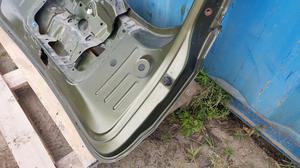 Крышка багажника RENAULT Duster 901005043R