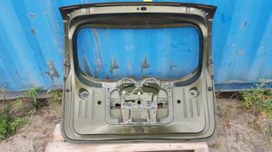 Крышка багажника RENAULT Duster 901005043R