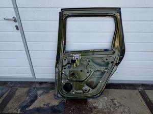 Дверь задняя правая R RENAULT Duster 821007807R