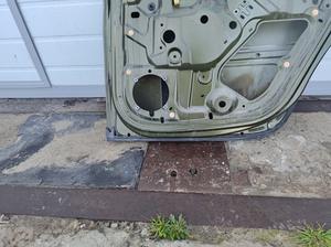 Дверь задняя правая R RENAULT Duster 821007807R