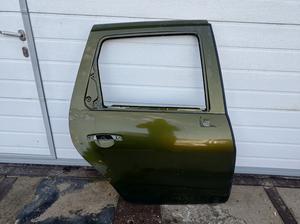Дверь задняя правая R RENAULT Duster 821007807R