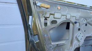 Дверь передняя левая L RENAULT Duster 801019012R