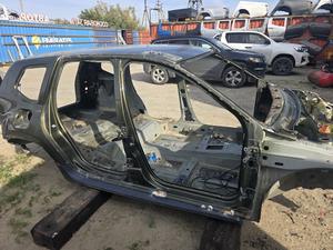 кабина RENAULT Duster None