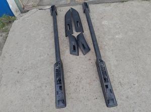 Рейлинги крыши комплект RENAULT Duster 738202634R