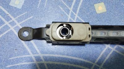 Кронштейн ремня безопасности G7 TOYOTA Hilux 73200-02090-B0