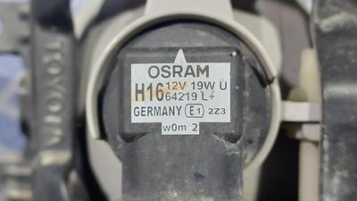 Фара противотуманная левая L G8 TOYOTA Hilux 81220-0D110