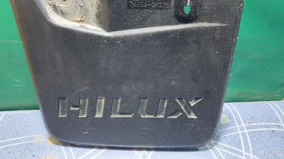 Брызговик задний левый L G8 TOYOTA HiluxTOYOTA Hilux 76626-0K270