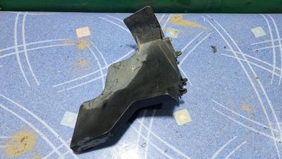 Дефлектор бампера правый R G7 TOYOTA Hilux 52125-0K010