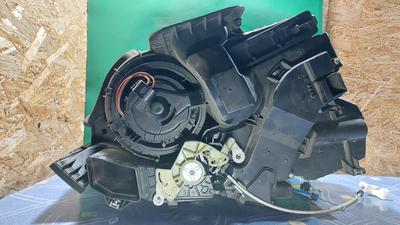 Корпус отопителя (печки) RENAULT Duster 271205197R