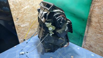 Корпус отопителя (печки) RENAULT Duster 271205197R