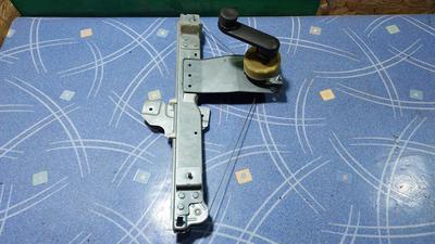 Стеклоподъёмник двери задней правой R RENAULT Duster 8200733830