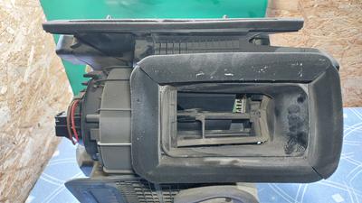 Корпус отопителя (печки) RENAULT Duster 271205197R