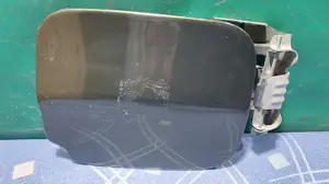 Лючок топливного бака