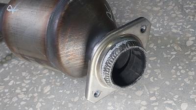 Катализатор R V35A-FTS TLC300 TOYOTA Land Cruiser 300 17400-70050