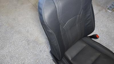 Сидение переднее правое R LEXUS RX300 None