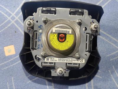 Подушка безопасности руля G8 TOYOTA Hilux 45130-0K270