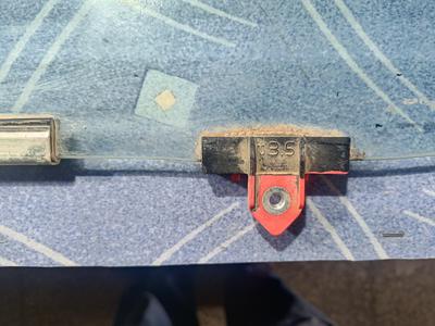 Стекло двери передней левой L G8 TOYOTA Hilux 68102-0K270