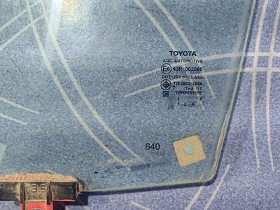 Стекло двери передней левой L G8 TOYOTA Hilux 68102-0K270