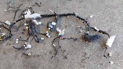 Проводка подторпедная 2GD-FTV МКПП G8 TOYOTA Hilux 82138-KKJ02