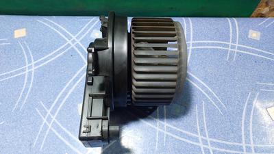 Мотор печки G8 TOYOTA Hilux 87103-0K390
