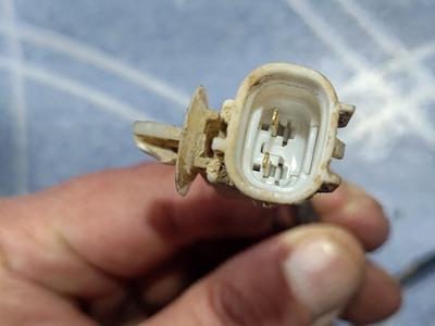 Датчик ABS передний правый (R) G8 TOYOTA Hilux 89542-0K060