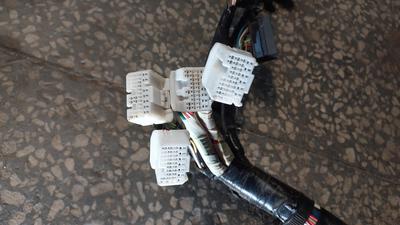 Проводка двигателя 2GD-FTV МКПП G8 TOYOTA Hilux 82121-KKG71