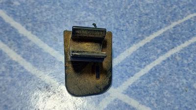 Фиксатор держателя капота G8 TOYOTA Hilux 53452-0K020