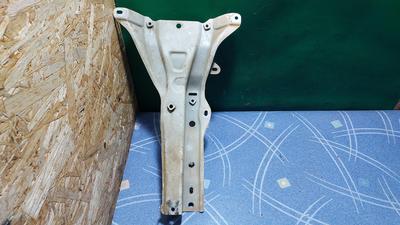 Кронштейн замка капота G8 TOYOTA Hilux 53208-KK020