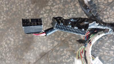 Проводка двигателя 2GD-FTV МКПП G8 TOYOTA Hilux 82121-KKG71