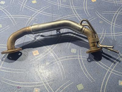 Патрубок системы EGR/1 2GD-FTV TOYOTA Hilux 25601-11050
