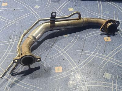 Патрубок системы EGR/1 2GD-FTV TOYOTA Hilux 25601-11050