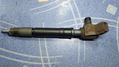 Форсунка топливная 2GD-FTV G8 TOYOTA Hilux 23670-0E020