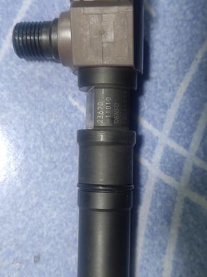 Форсунка топливная 1GD-FTV G8 TOYOTA Hilux 23670-11010
