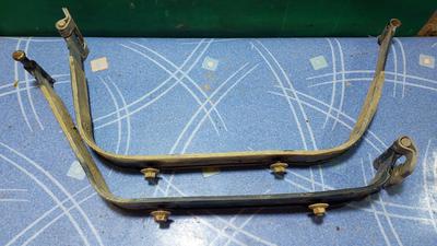 Кронштейн бака топливного G8 TOYOTA Hilux 77602-71010