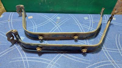 Кронштейн бака топливного G8 TOYOTA Hilux 77602-71010