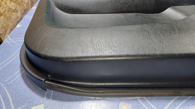 Обшивка двери передняя левая G7 TOYOTA Hilux 67620-0K220