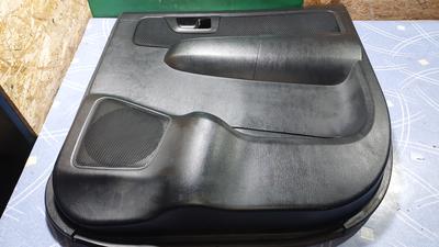 Обшивка двери задняя правая G7 TOYOTA Hilux 67630-0K180